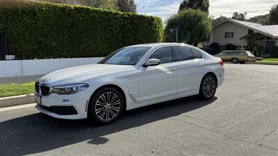 2019 BMW 530e iPerformance - Photo 1 - Studio City, CA 91604