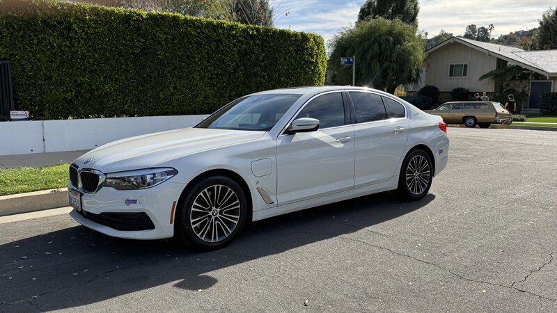 2019 BMW 530e iPerformance  