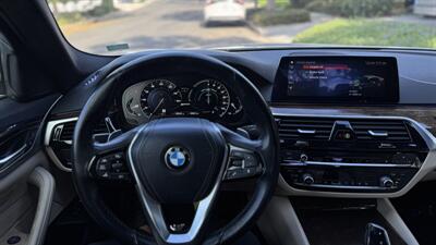 2019 BMW 530e iPerformance - Photo 46 - Studio City, CA 91604
