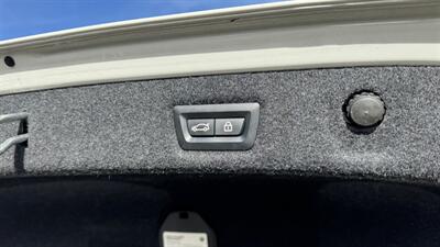 2019 BMW 530e iPerformance - Photo 35 - Studio City, CA 91604