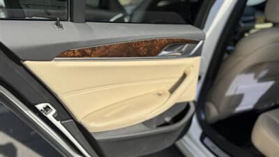 2019 BMW 530e iPerformance - Photo 33 - Studio City, CA 91604