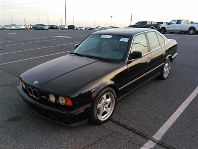 1991 BMW M5  