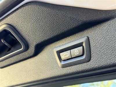 2016 BMW X5 xDrive40e   - Photo 64 - Studio City, CA 91604