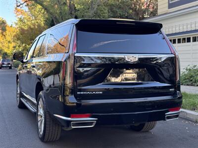 2022 Cadillac Escalade ESV Premium Luxury   - Photo 32 - Studio City, CA 91604