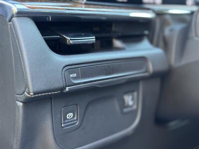2022 Cadillac Escalade ESV Premium Luxury   - Photo 65 - Studio City, CA 91604