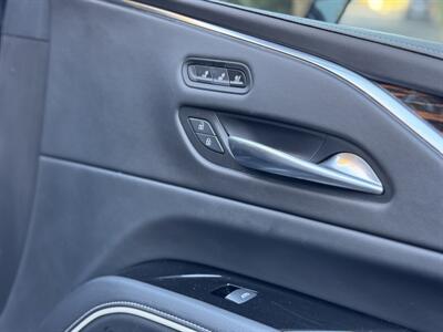 2022 Cadillac Escalade ESV Premium Luxury   - Photo 64 - Studio City, CA 91604