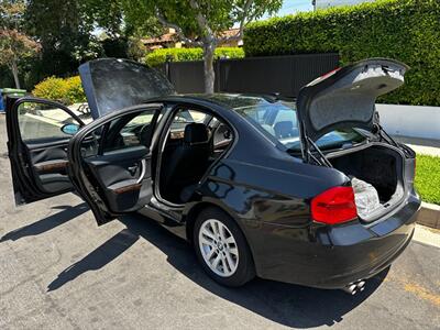 2006 BMW 325i   - Photo 18 - Studio City, CA 91604