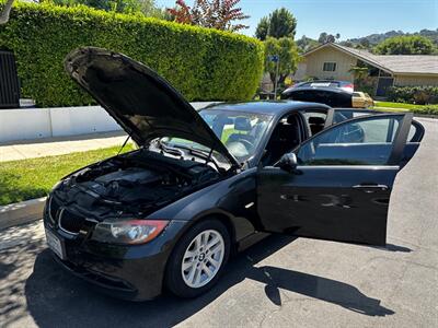 2006 BMW 325i   - Photo 16 - Studio City, CA 91604