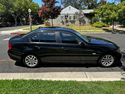 2006 BMW 325i   - Photo 6 - Studio City, CA 91604