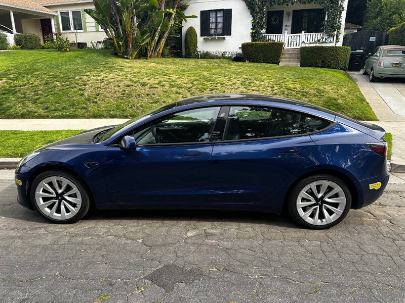 Used 2022 Tesla Model 3 Long Range with VIN 5YJ3E1EB6NF143901 for sale in Los Angeles, CA