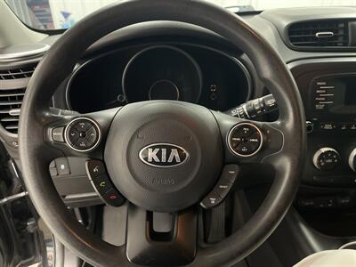 2015 Kia Soul - Photo 11 - Monticello, IN 47960