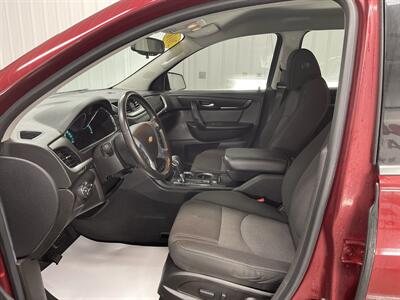 2016 Chevrolet Traverse LT   - Photo 3 - Monticello, IN 47960