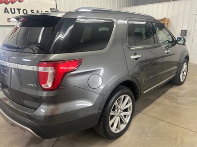 2017 Ford Explorer Limited   - Photo 4 - Monticello, IN 47960
