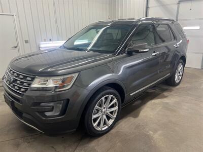 2017 Ford Explorer Limited   - Photo 2 - Monticello, IN 47960