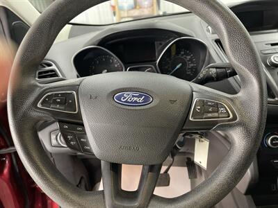 2018 Ford Escape SE - Photo 9 - Monticello, IN 47960