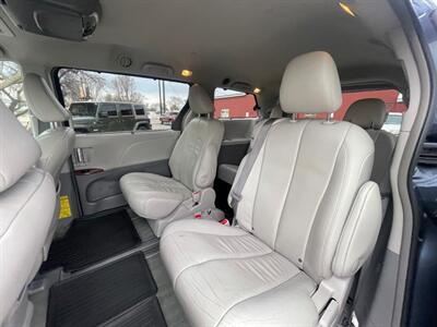 2014 Toyota Sienna XLE 8-Passenger   - Photo 8 - Boise, ID 83704