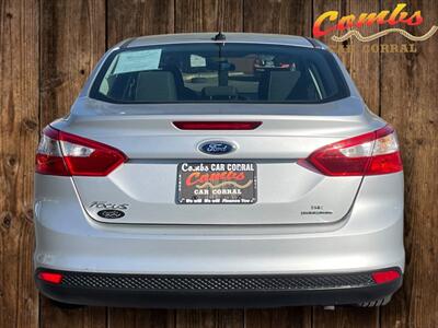 2013 Ford Focus SE   - Photo 4 - Boise, ID 83704