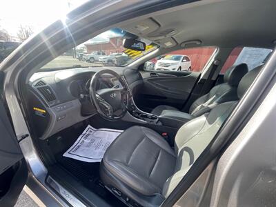 2013 Hyundai SONATA Hybrid Limited - Photo 6 - Nampa, ID 83651