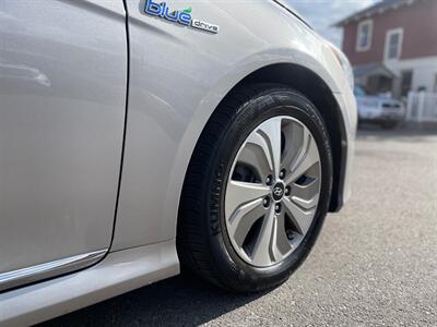 2013 Hyundai SONATA Hybrid Limited - Photo 11 - Nampa, ID 83651