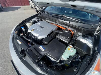 2013 Hyundai SONATA Hybrid Limited - Photo 12 - Nampa, ID 83651