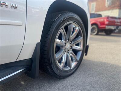 2015 Chevrolet Suburban LTZ   - Photo 14 - Nampa, ID 83651