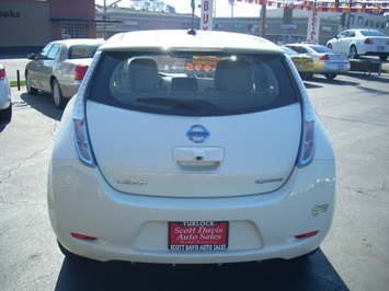 2012 Nissan Leaf SL   - Photo 10 - Patterson, CA 95363