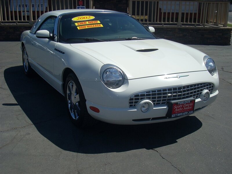 2002 Ford Thunderbird Deluxe  