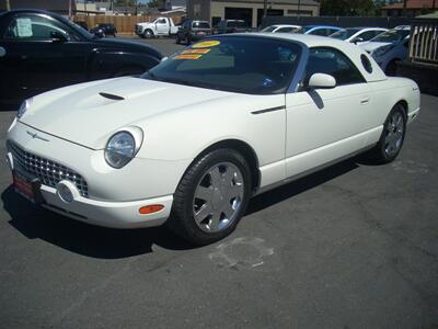 2002 Ford Thunderbird Deluxe   - Photo 2 - Turlock, CA 95380