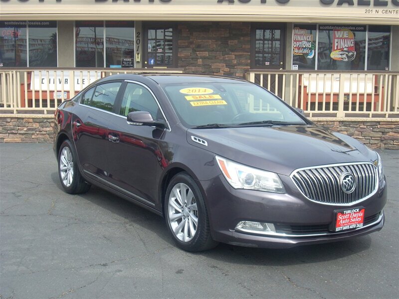 The 2014 Buick LaCrosse Leather photos