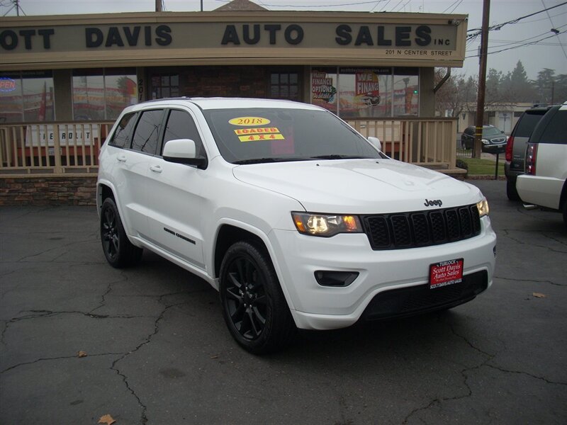 2018 Jeep Grand Cherokee Altitude   - Photo 1 - Turlock, CA 95380