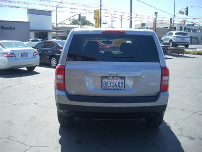 2017 Jeep Patriot Latitude   - Photo 3 - Patterson, CA 95363