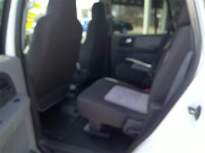 2006 Ford Expedition XLT   - Photo 8 - Patterson, CA 95363