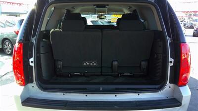 2011 GMC Yukon SLE - Photo 7 - Turlock, CA 95380