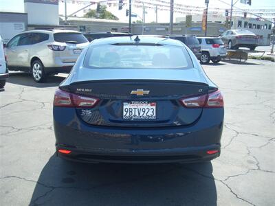 2022 Chevrolet Malibu LT   - Photo 3 - Turlock, CA 95380