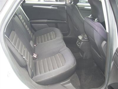 2014 Ford Fusion SE   - Photo 6 - Turlock, CA 95380