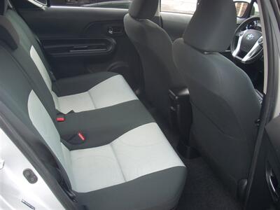 2015 Toyota Prius c - Photo 6 - Turlock, CA 95380