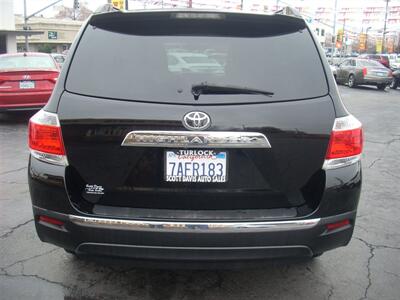 2013 Toyota Highlander   - Photo 3 - Turlock, CA 95380