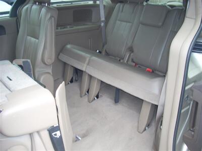 2012 Chrysler Town & Country Touring-L   - Photo 6 - Turlock, CA 95380