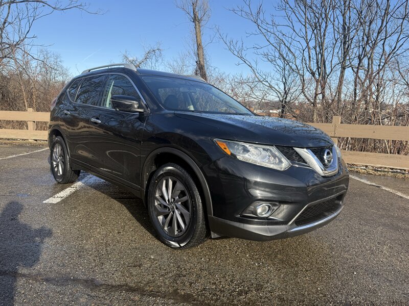 2016 Nissan Rogue SL  