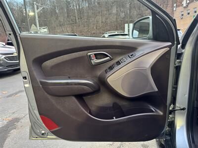 2015 Hyundai TUCSON GLS   - Photo 18 - Pittsburgh, PA 15226