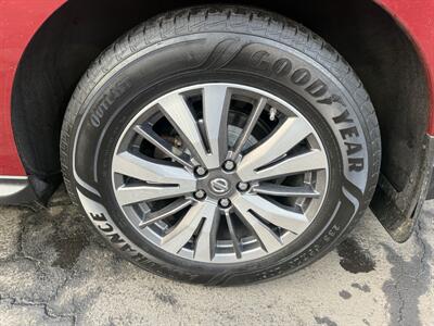 2017 Nissan Pathfinder SL - Photo 14 - Pittsburgh, PA 15226
