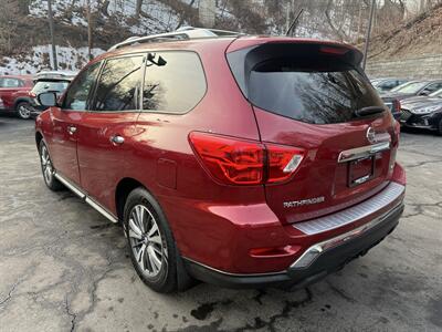 2017 Nissan Pathfinder SL - Photo 7 - Pittsburgh, PA 15226