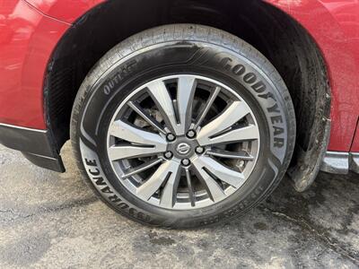 2017 Nissan Pathfinder SL - Photo 12 - Pittsburgh, PA 15226