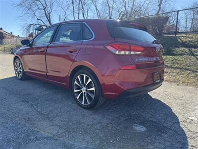 2018 Hyundai Elantra - Photo 8 - Pittsburgh, PA 15226