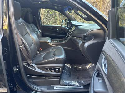 2016 Cadillac Escalade Platinum   - Photo 37 - Pittsburgh, PA 15226
