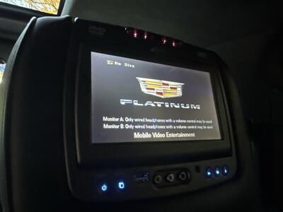 2016 Cadillac Escalade Platinum   - Photo 35 - Pittsburgh, PA 15226