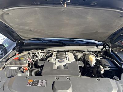 2016 Cadillac Escalade Platinum   - Photo 11 - Pittsburgh, PA 15226