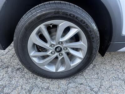 2017 Hyundai Tucson SE   - Photo 10 - Pittsburgh, PA 15226