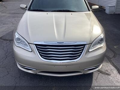 2014 Chrysler 200 LX   - Photo 31 - Lexington, TN 38351