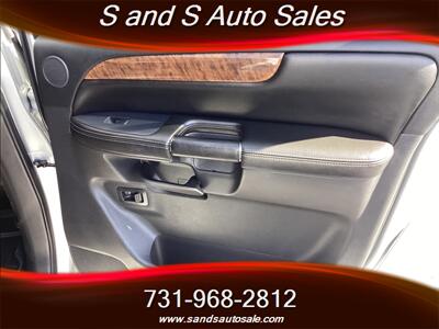 2014 Nissan Armada Platinum   - Photo 22 - Lexington, TN 38351